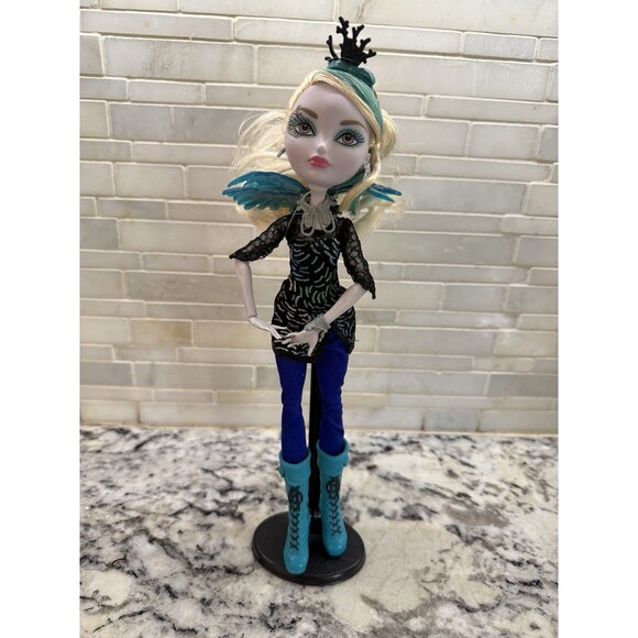 Ever After High Faybelle Thorn Doll Mattel - Picture 1 of 6
